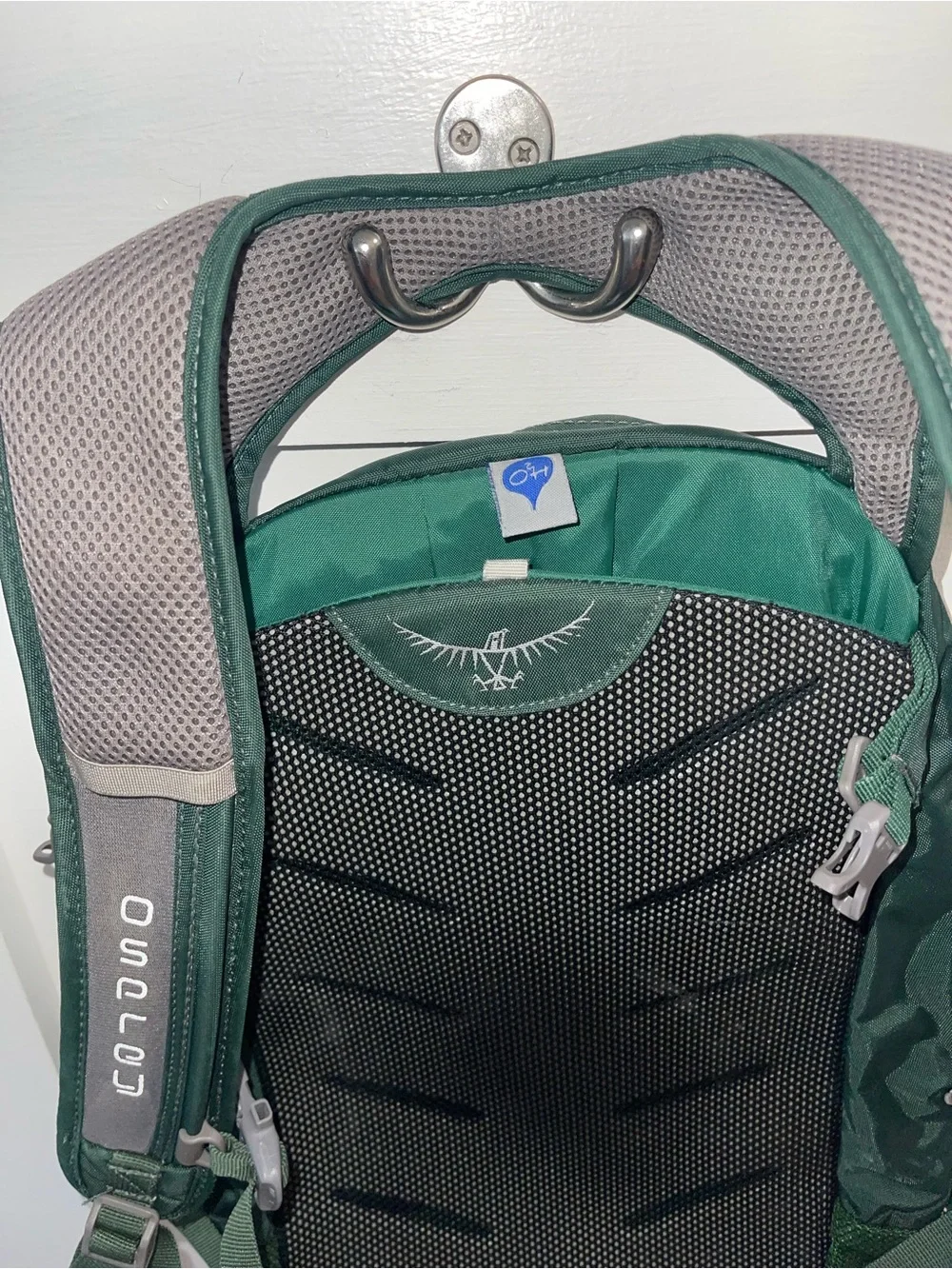 Osprey Dark Green & Red Plaid Daypack special edition. No bladder